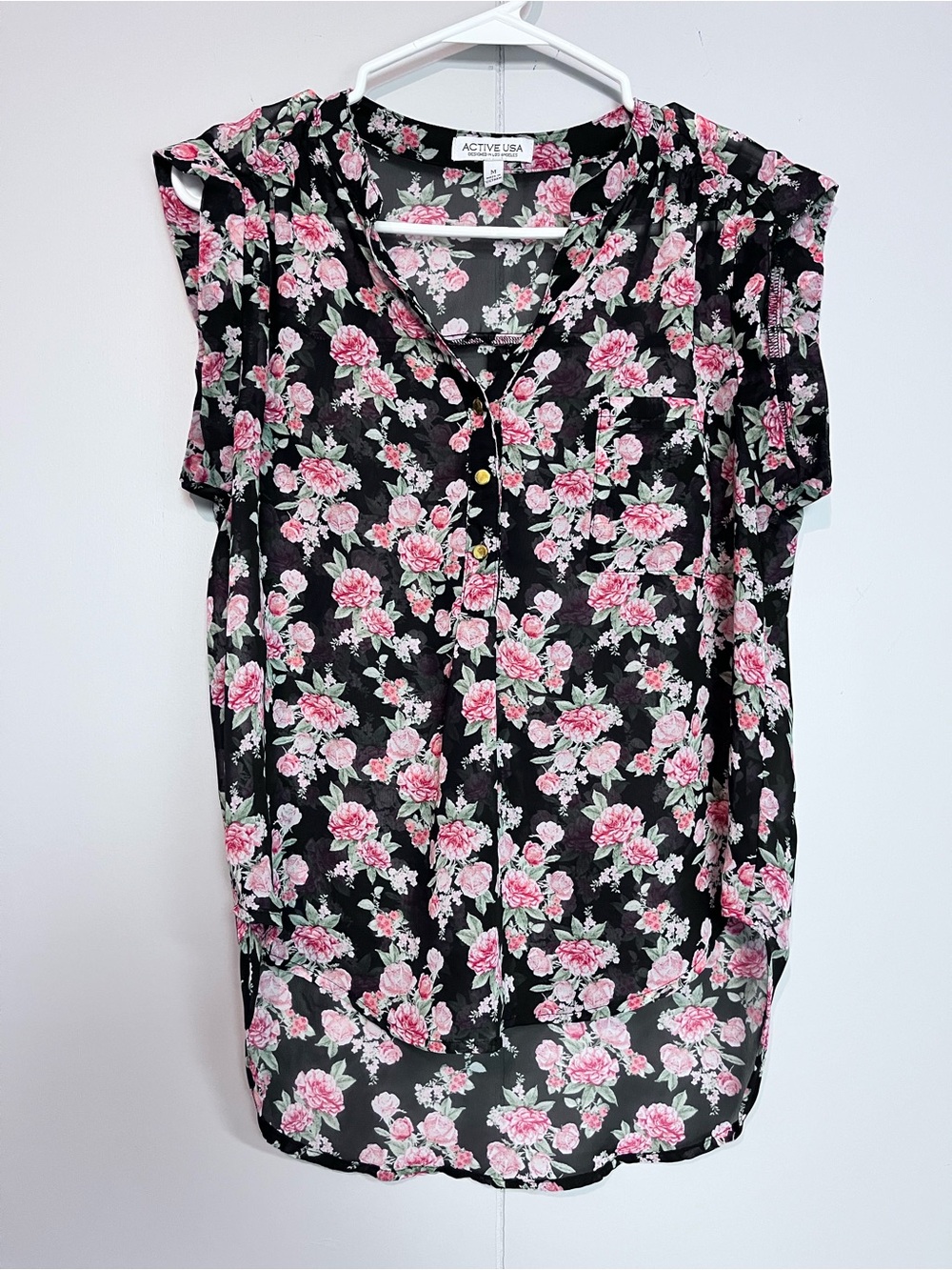 Active USA Floral Rose Blouse Black Pink Button Front Short Sleeve M